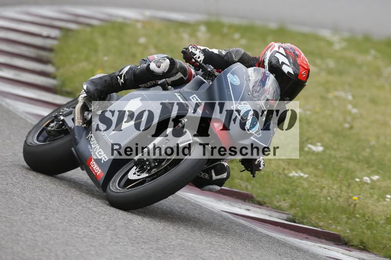 /09 19.04.2026  Caremotion get faster ADR/Gruppe rot/49